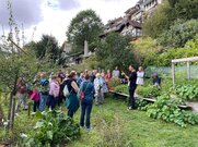 Während der Gartensaison organisiert der Stiftsgarten regelmässig Führungen. (Foto: skepping)